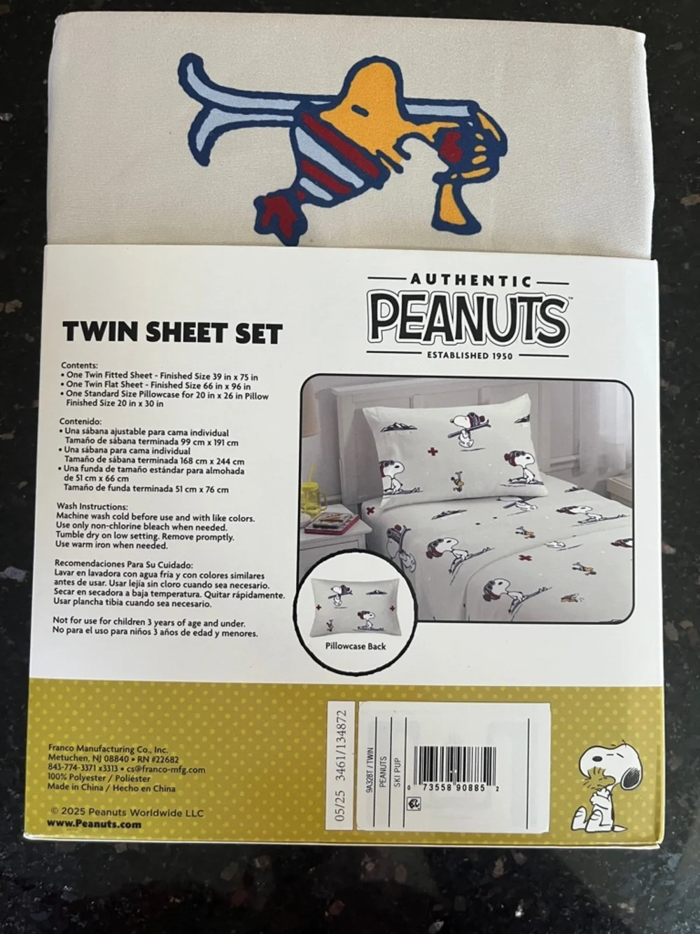 Peanuts Snoopy Ski Print in light gray Sheet Set